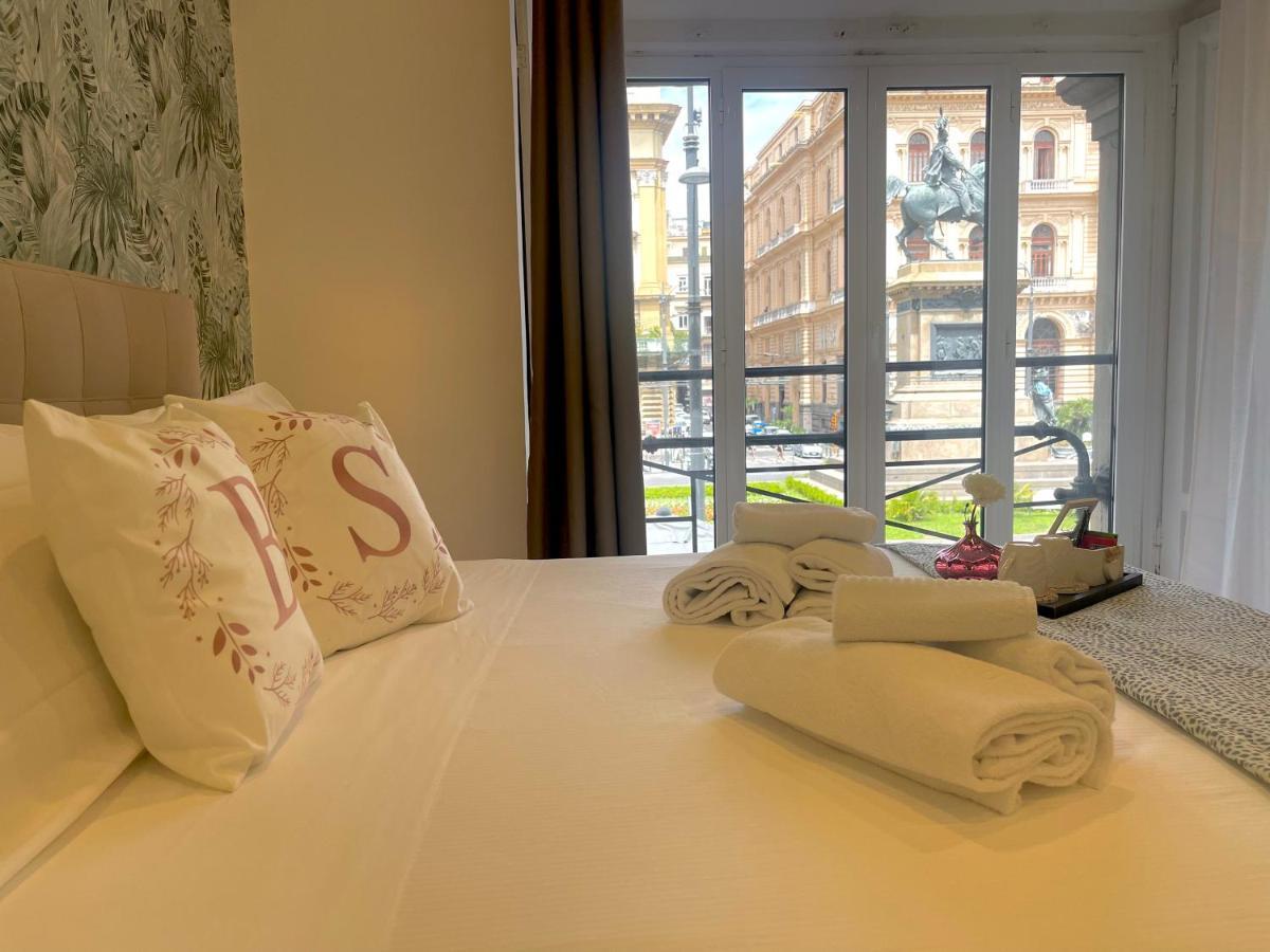 B&B Bovio Square XIV نابولي المظهر الخارجي الصورة