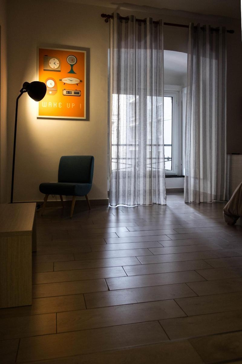 B&B Bovio Square XIV نابولي المظهر الخارجي الصورة